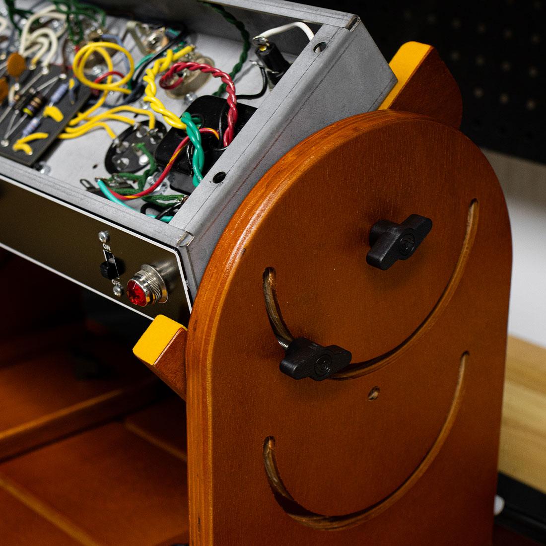 Mojotone Amplifier Chassis Stand - Image 6