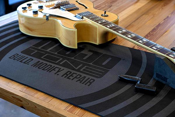 Mojotone Guitar Work Mat and Neck Support Combo - Image 4